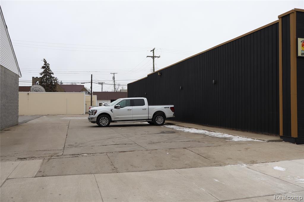 73 W Sanilac Road, Sandusky, MI 48471 — Photo 2
