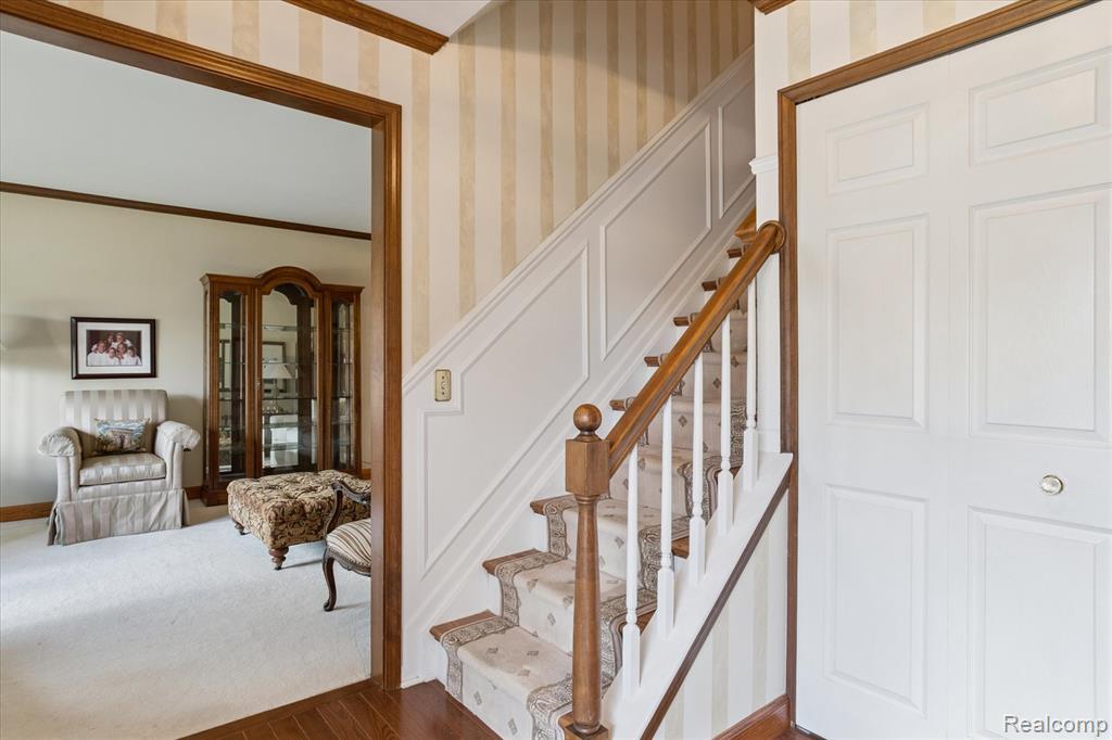 44223 Crofton Court, Canton, MI 48187 — Photo 6