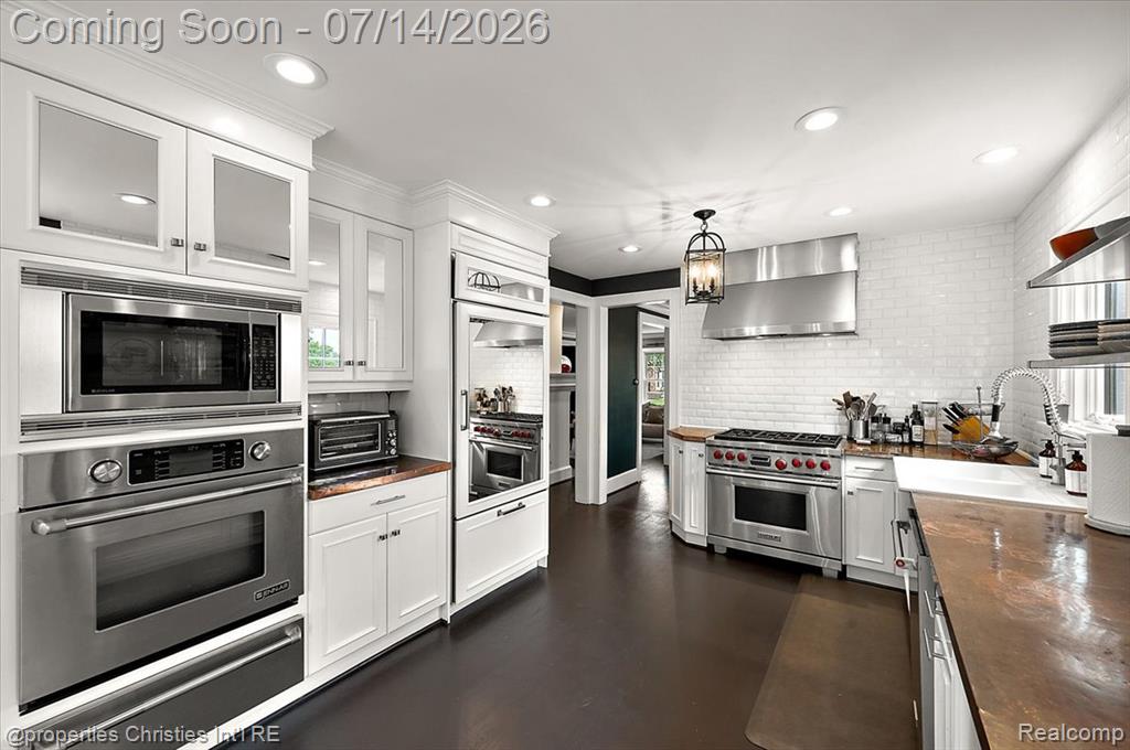 974 Ann Street, Birmingham, MI 48009 — Photo 24