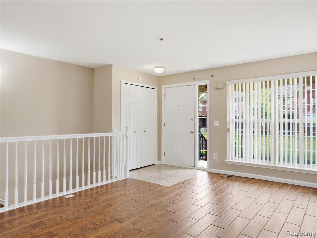 45650 Kennedy Avenue, Shelby Twp, MI 48315 — Photo 9