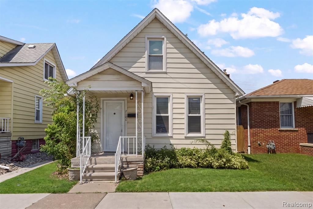 2104 11th Street, Wyandotte, MI 48192