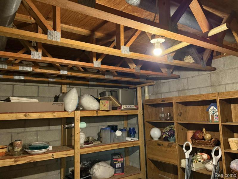 957 Linda Street, Bad Axe, MI 48413 — Photo 24