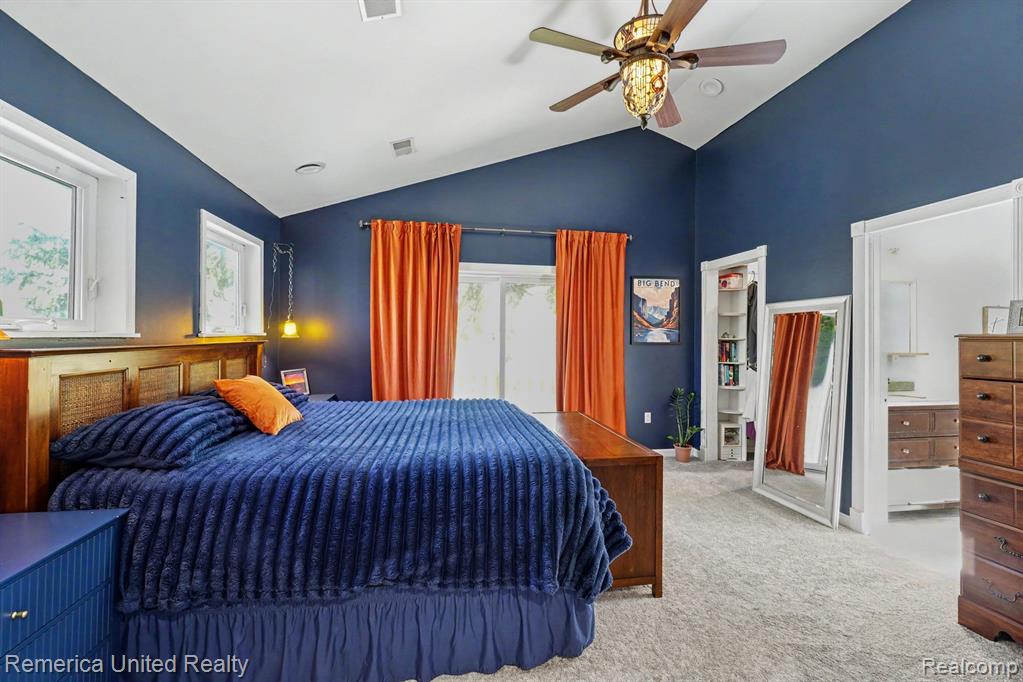 1736 Shoreline Drive, Hartland, MI 48353 — Photo 13