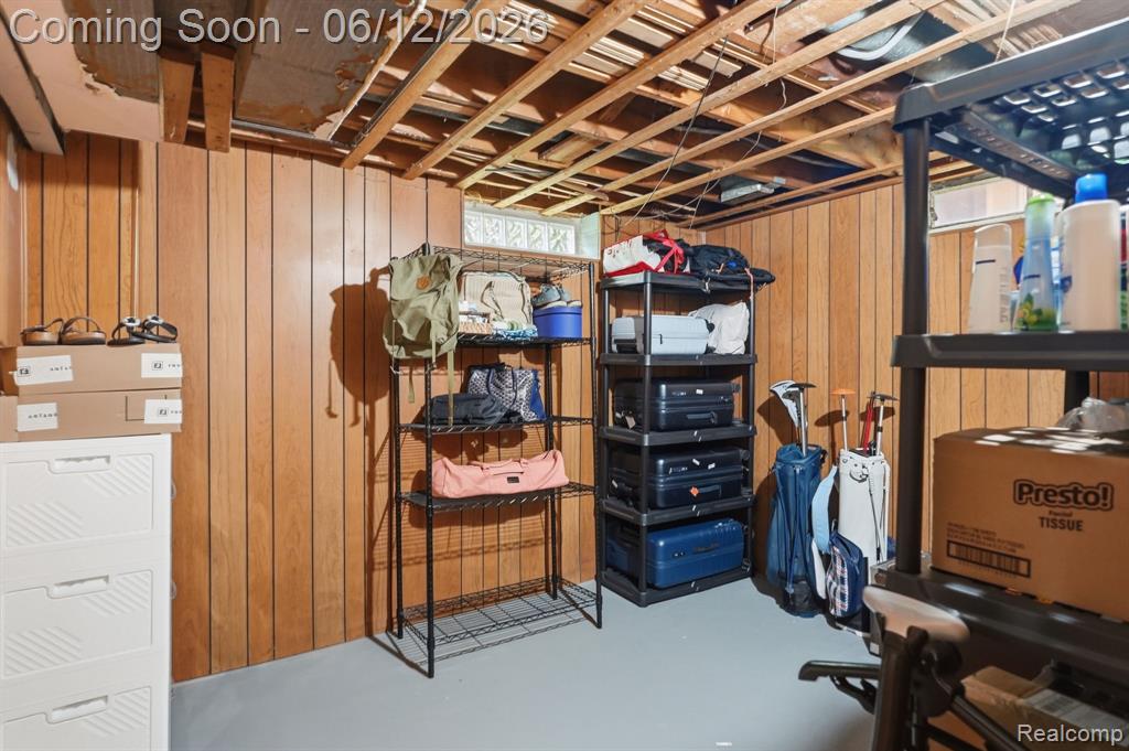 1061 Western Drive, Ann Arbor, MI 48103 — Photo 25