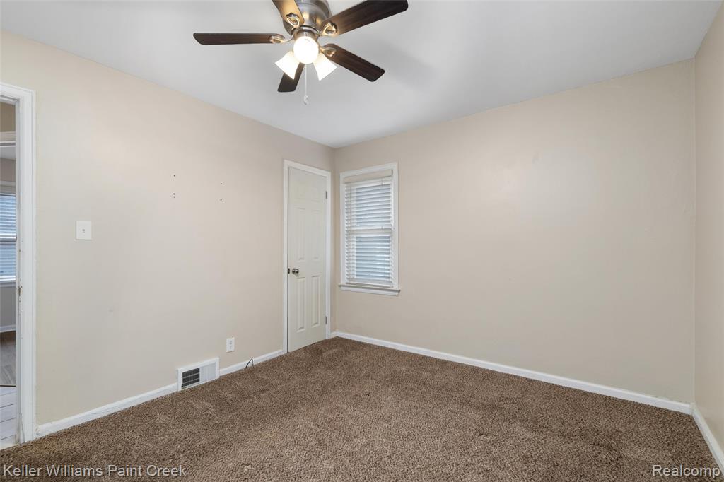 20164 Tracey Street, Detroit, MI 48235 — Photo 12