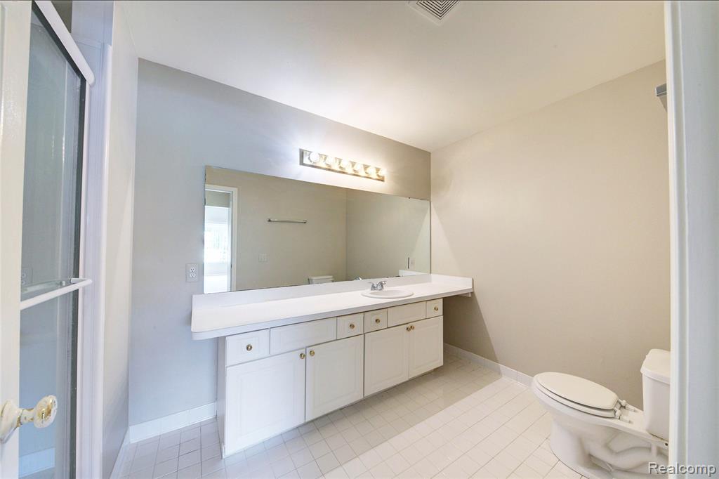 1913 Pebble Creek Drive, Canton, MI 48188 — Photo 30