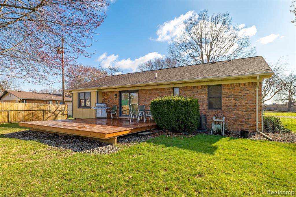 46405 Oaklawn Street, Macomb, MI 48042 — Photo 34