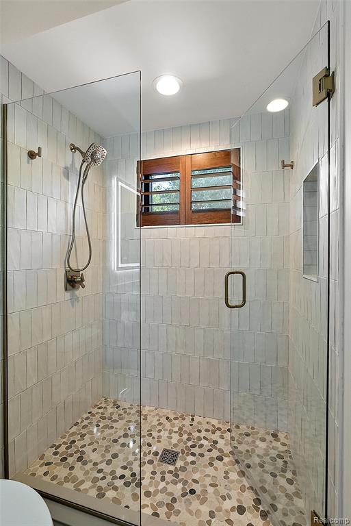 41255 Conger Bay Drive, MI — Photo 32