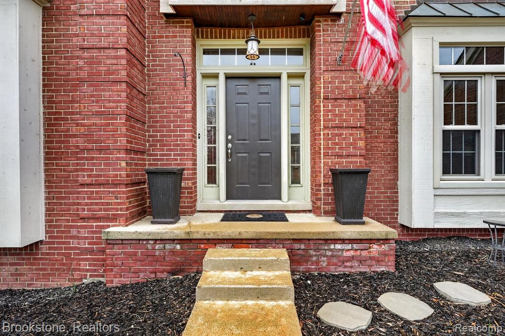4054 Calumet Drive W, Rochester, MI 48306 — Photo 3