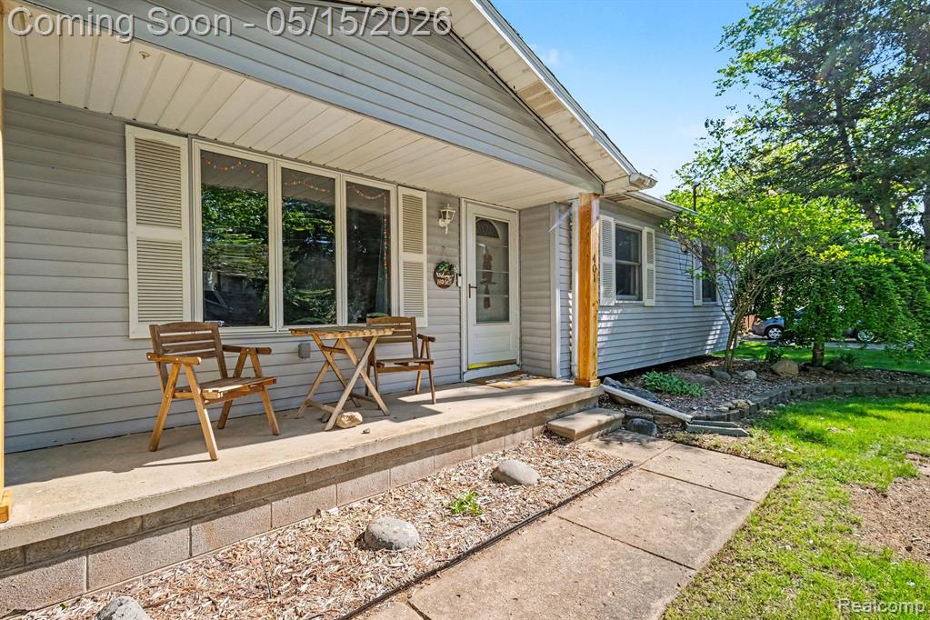 401 Lakeview Street, Holly, MI 48442 — Photo 4