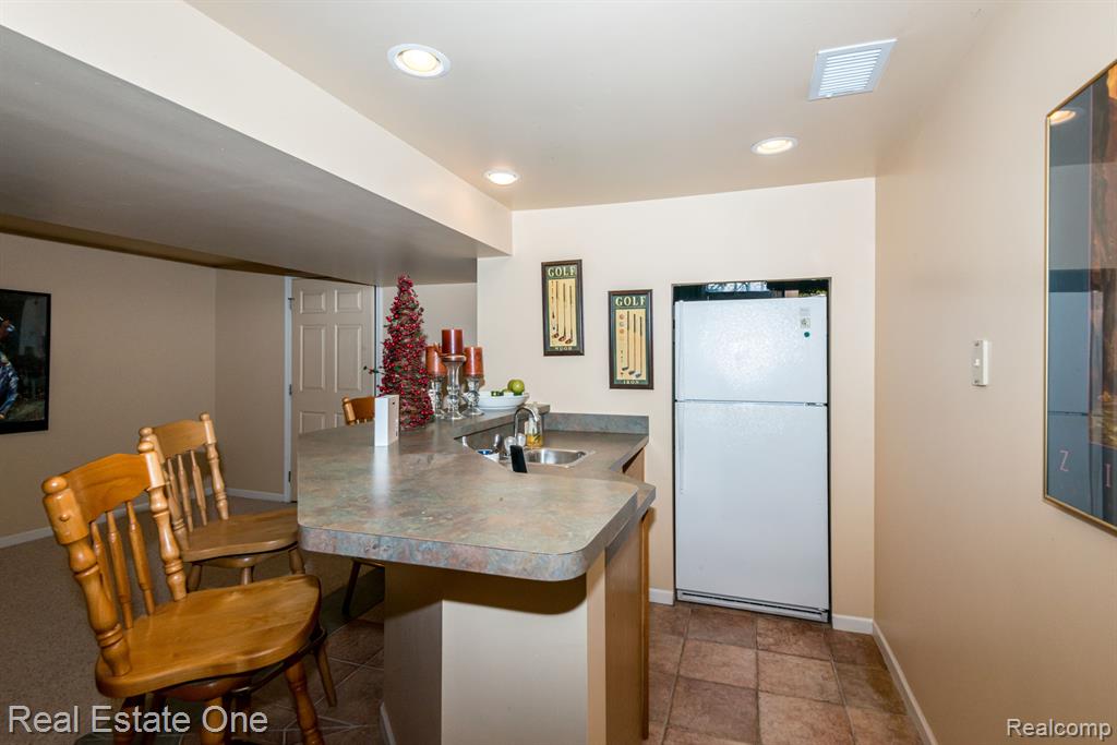 41344 Beacon Road, Novi, MI — Photo 73
