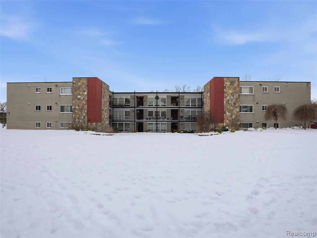 4345 Crooks Road, 36, Royal Oak, MI 48073 — Photo 21