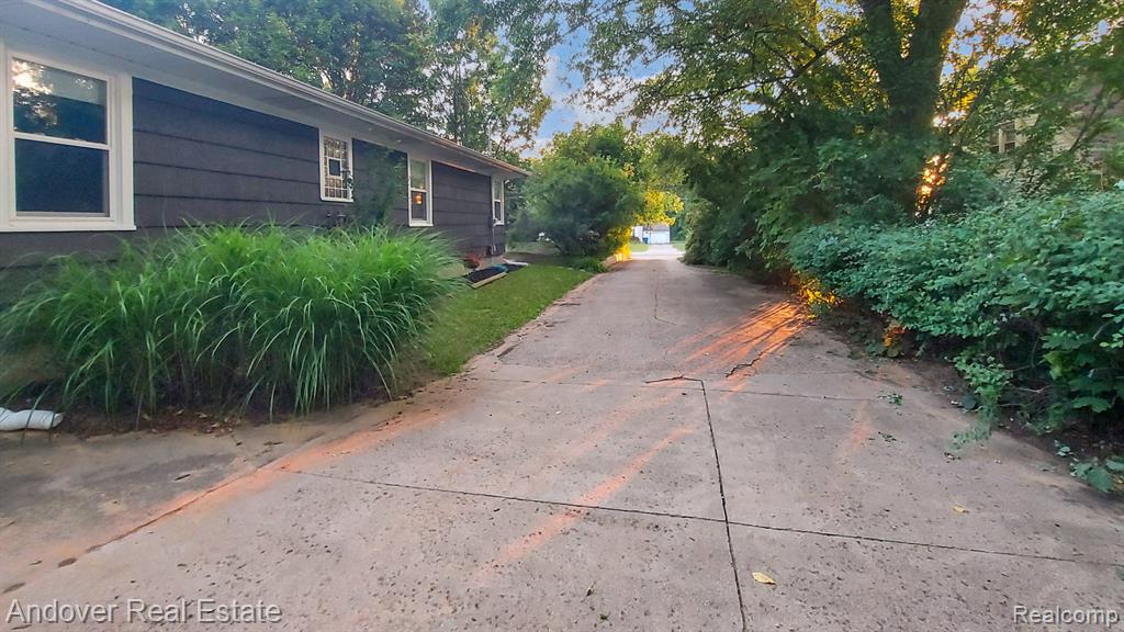 6990 Northland Drive NE, Rockford, MI 49341 — Photo 6