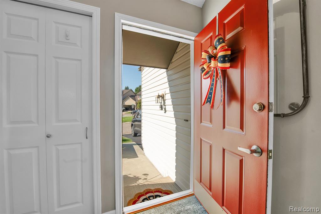 110 CONDA Lane, Oxford, MI 48371 — Photo 6