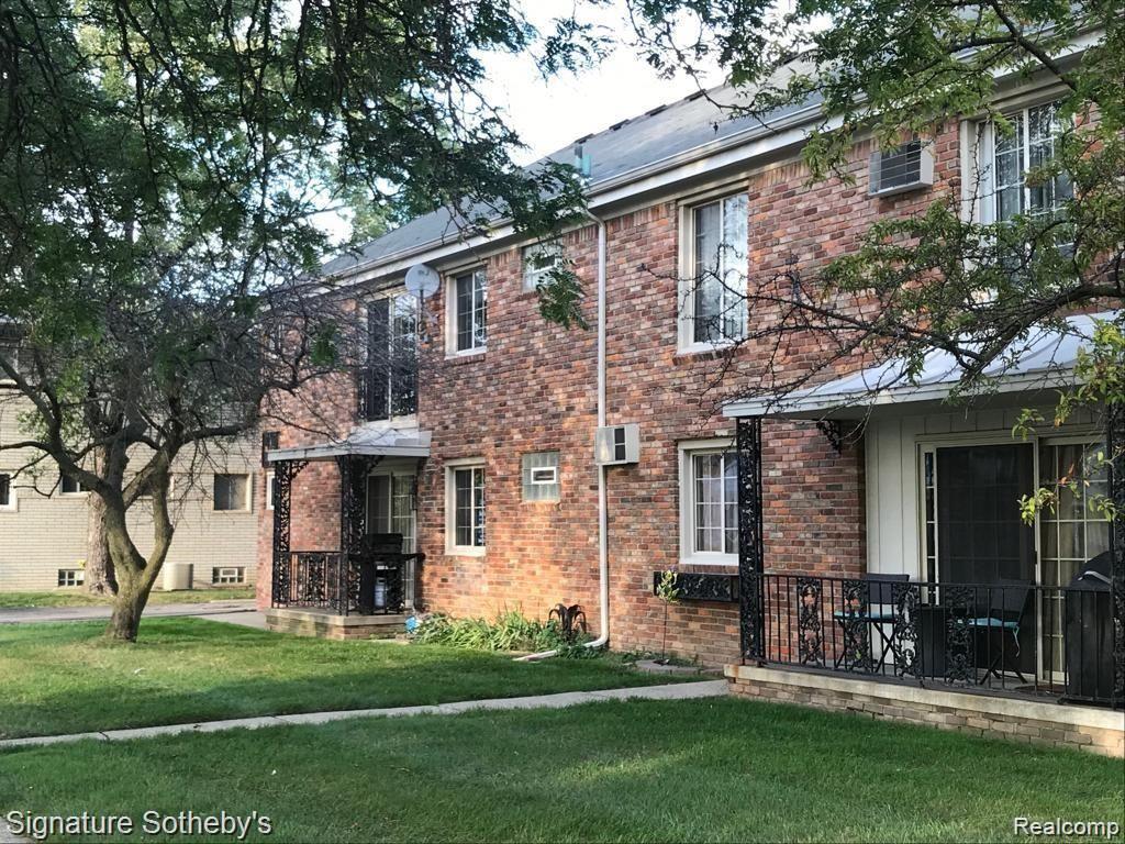 2350 W 14 MILE Road, Royal Oak, MI 48073