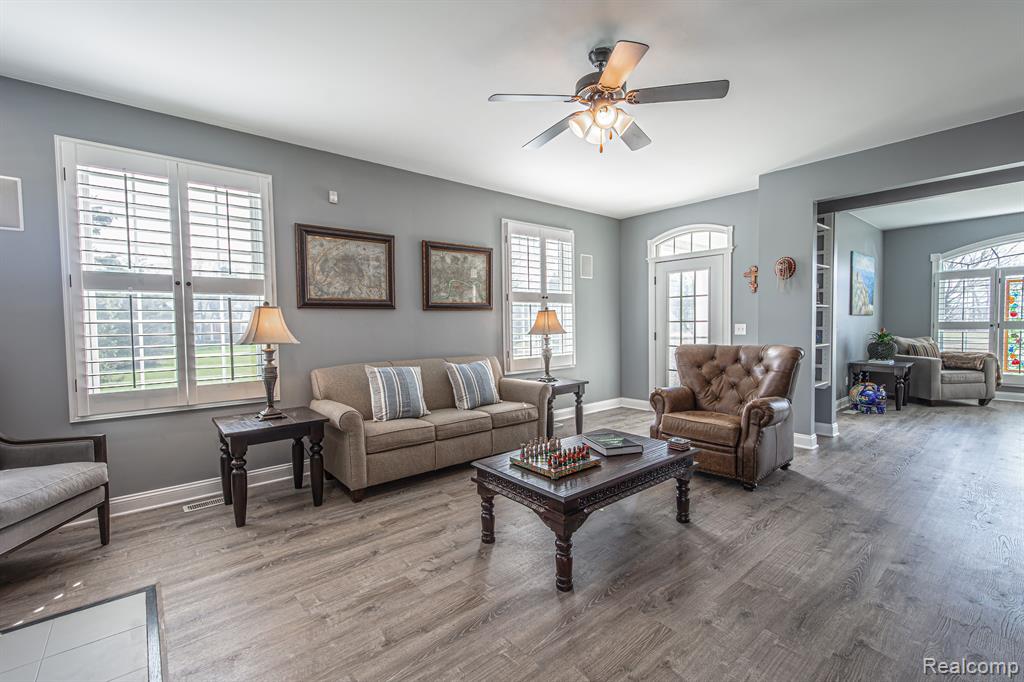 4670 HARVEST Row, MI 48049 — Photo 43