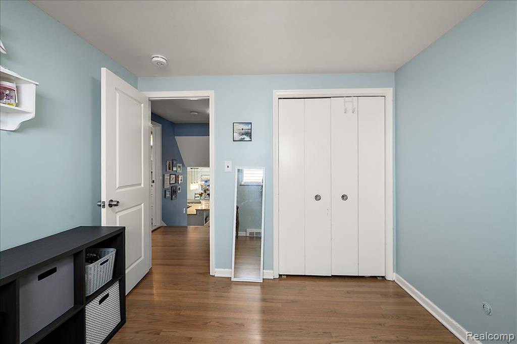 22461 Benjamin Street, Saint Clair Shores, MI 48081 — Photo 39