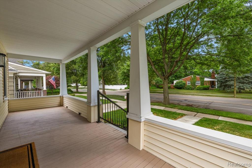776 W LINCOLN Street, Birmingham, MI 48009 — Photo 50