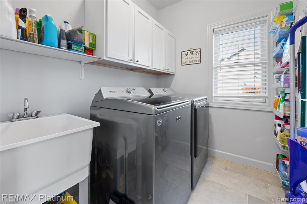 8209 Lee Road, Brighton, MI 48116 — Photo 29
