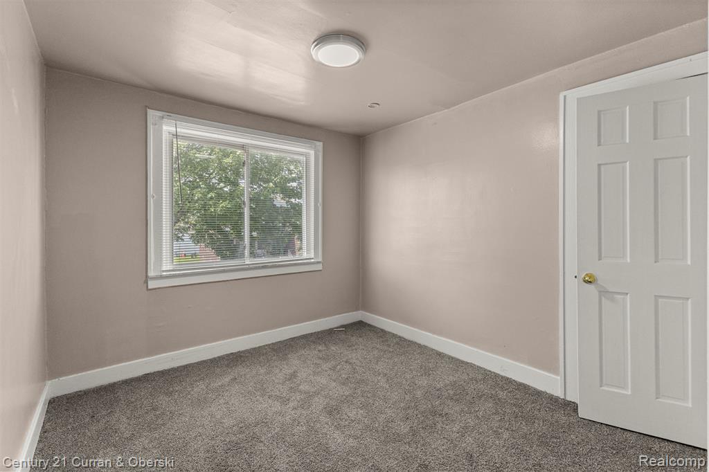 7026 Steadman Street, Dearborn, MI 48126 — Photo 23