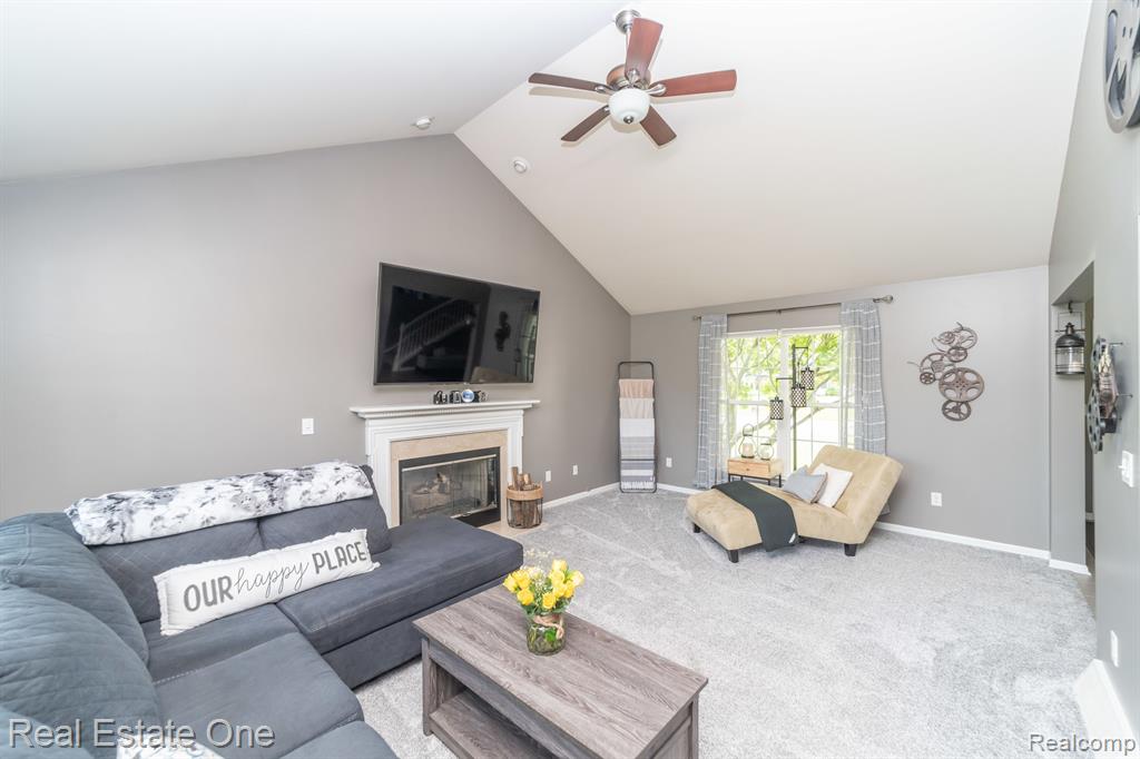 4433 JORDAN Drive, Grand Blanc, MI 48439 — Photo 14
