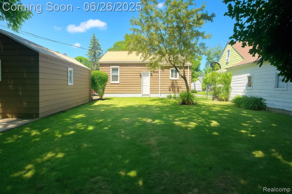 607 Chalmers Street, Flint, MI 48503 — Photo 12