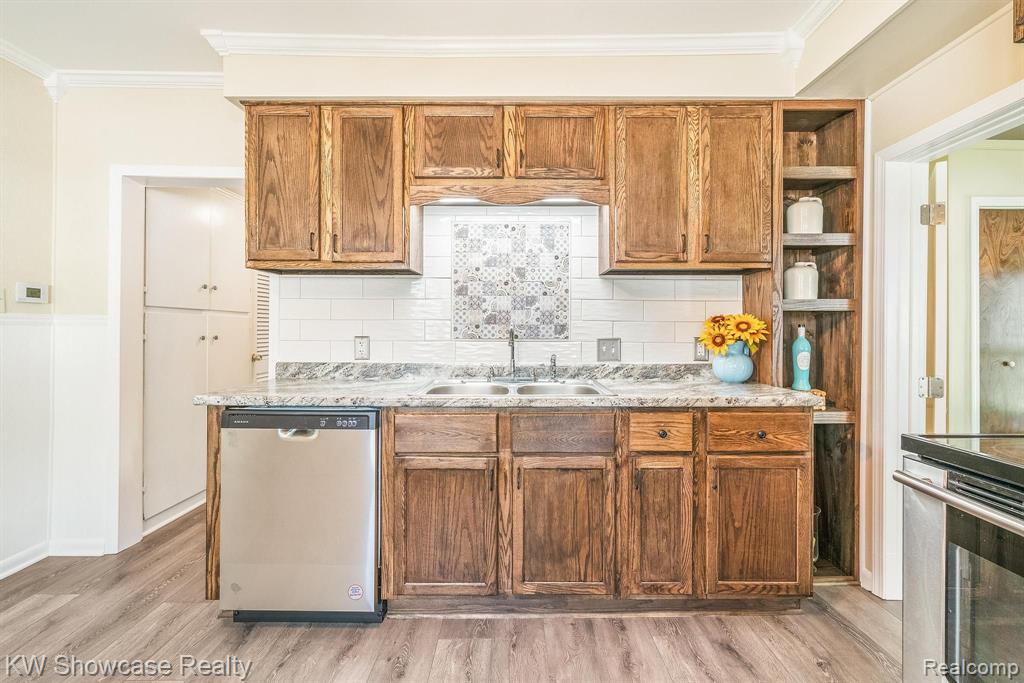 71 W Wabash Avenue, Belleville, MI 48111 — Photo 9