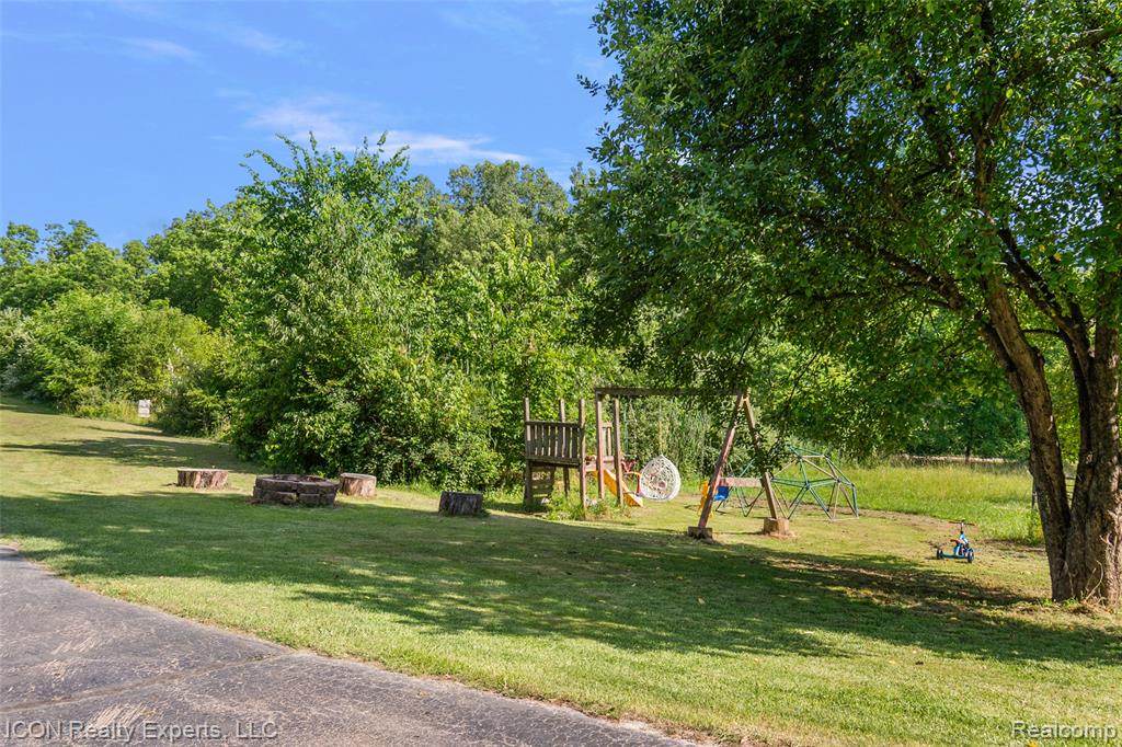 6727 Napier Road, Plymouth, MI 48170 — Photo 57