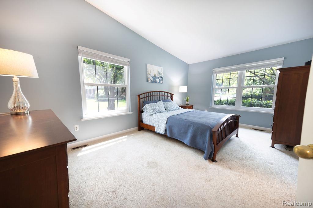 7108 Green Farm Road, West Bloomfield, MI — Photo 14