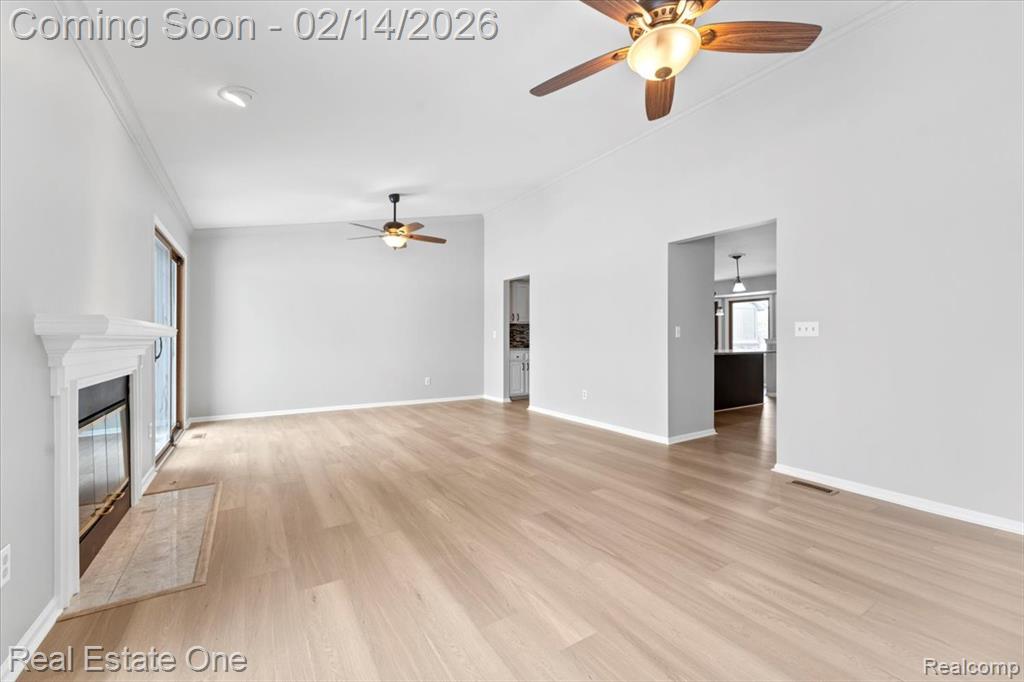 9883 Hawthorne Glen Drive, Grosse Ile, MI 48138 — Photo 8