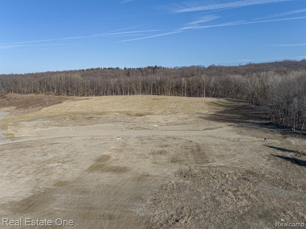 6 Park Ridge Road, White Lake, MI — Photo 9