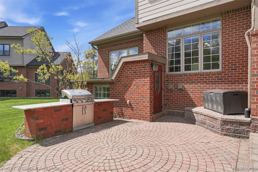 16156 Pine Valley Drive, Northville, MI 48168 — Photo 79