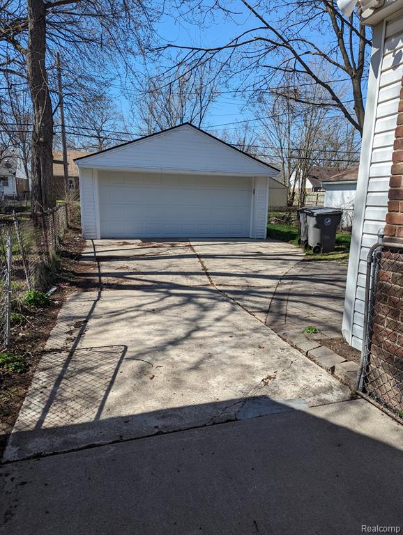 650 ARLINGTON Street, Inkster, MI 48141 — Photo 2