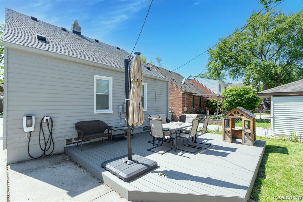 2036 Gardner Avenue, Berkley, MI 48072 — Photo 31