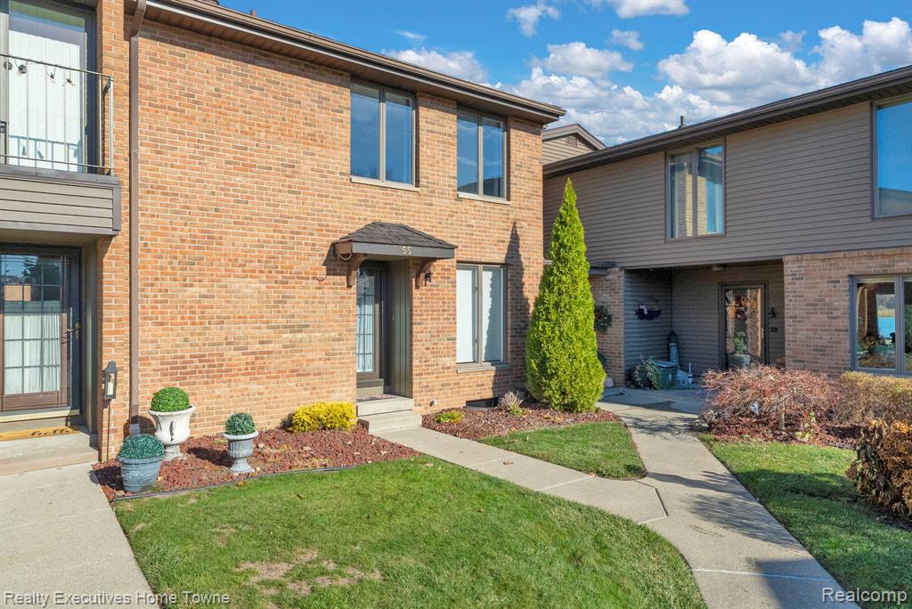 2500 River Apt 55 Road, 55, Marysville, MI 48040 — Photo 7