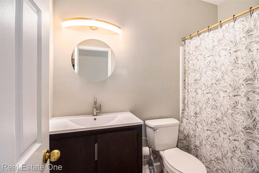 7311 GREEN FARM Road, West Bloomfield, MI — Photo 16