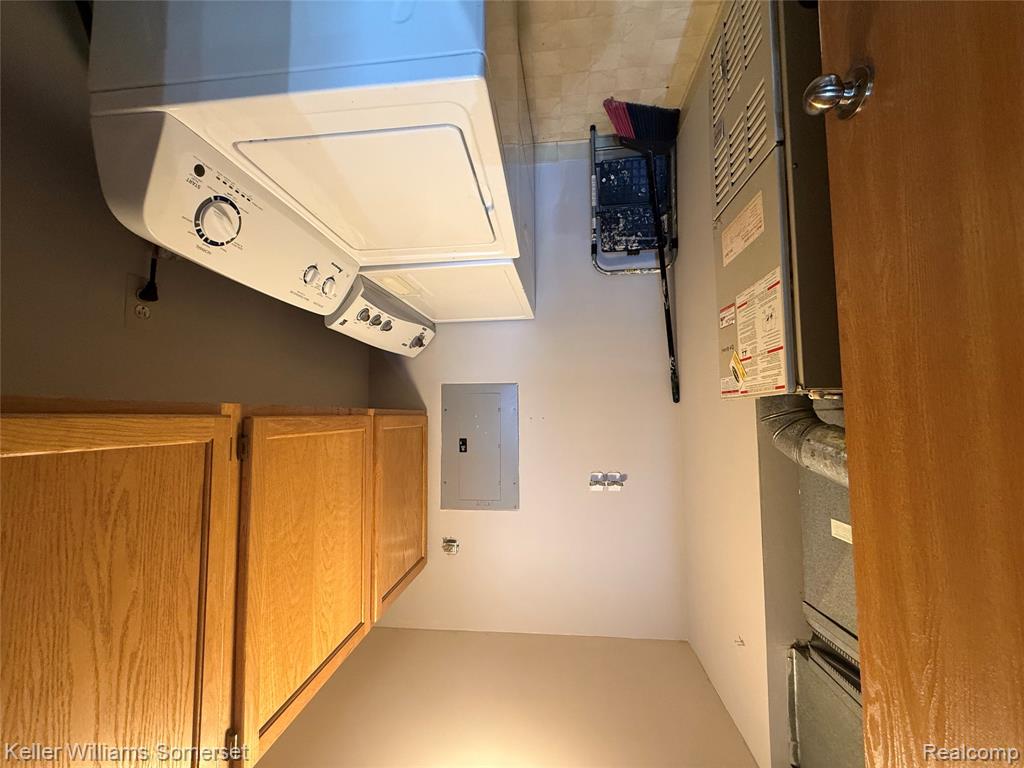 44724 Maryland Court, Clinton Twp, MI 48038 — Photo 9
