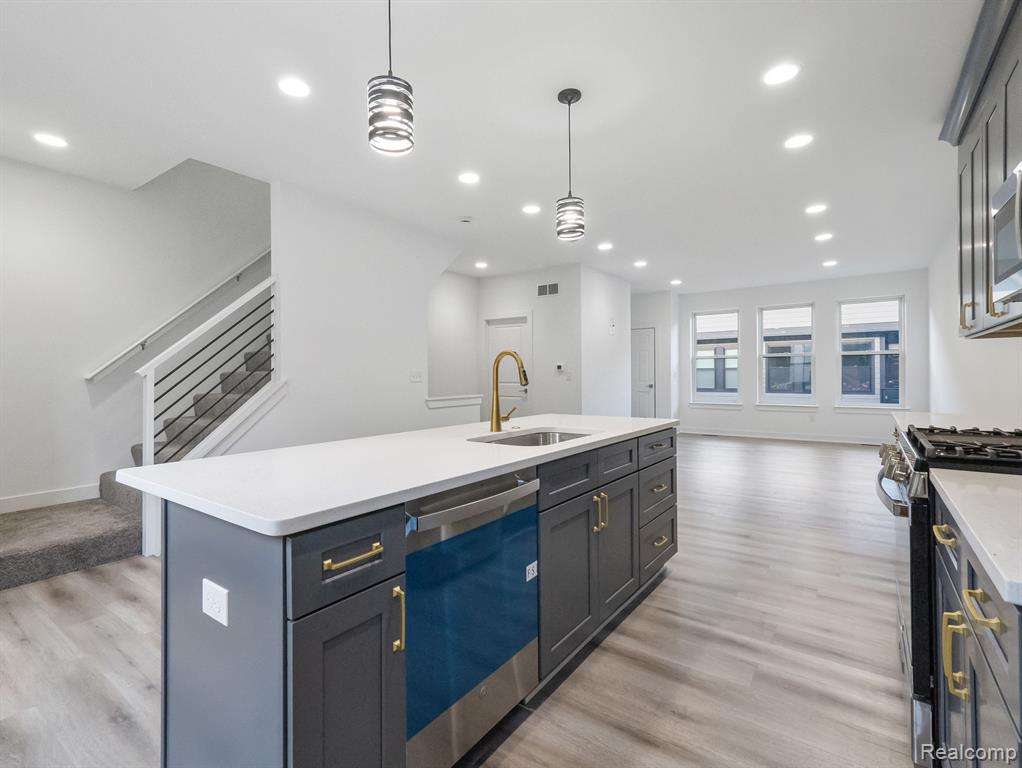 2886 SUMMERS Place, Troy, MI 48084 — Photo 13