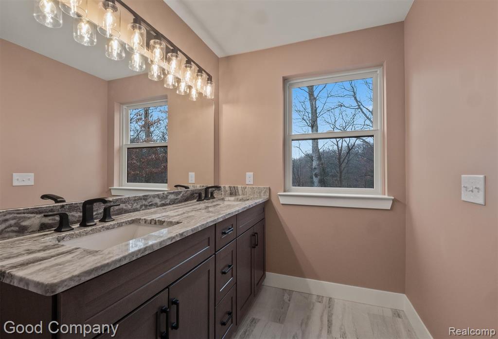 640 Sunnybeach Drive, White Lake, MI — Photo 22