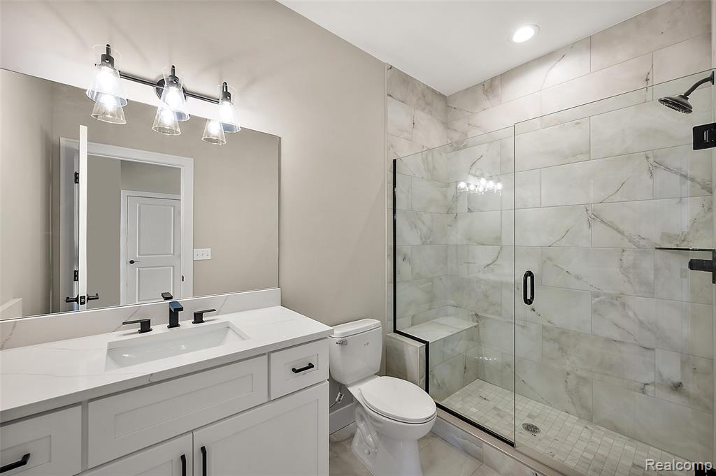 18857 Via Firenze, Macomb, MI 48044 — Photo 11