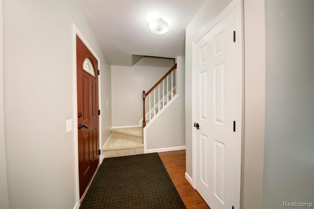 44914 FAIR OAKS Drive, Canton, MI 48187 — Photo 4