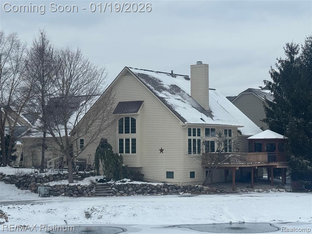 5451 Versailles Avenue N, Brighton, MI 48116 — Photo 2