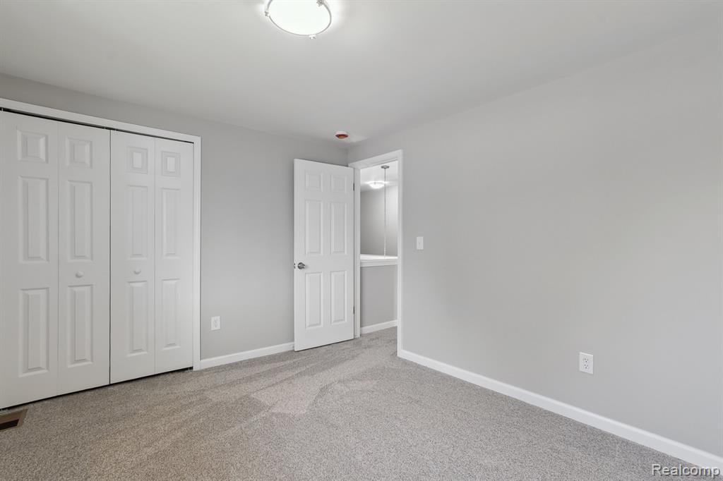 6879 Brookshire Drive, Canton, MI 48187 — Photo 39