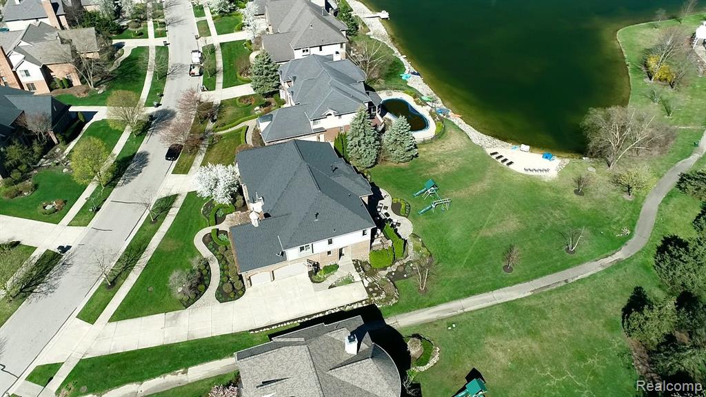 47924 MANORWOOD Drive, Northville, MI 48168 — Photo 79