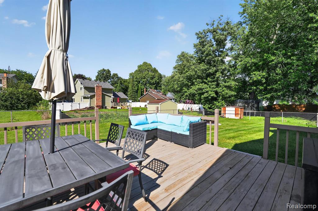 5521 Independence Colony Road, Grand Blanc, MI 48439 — Photo 41