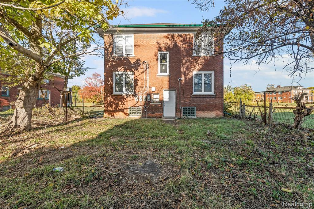 9892 Chenlot Street, Detroit, MI 48204 — Photo 46
