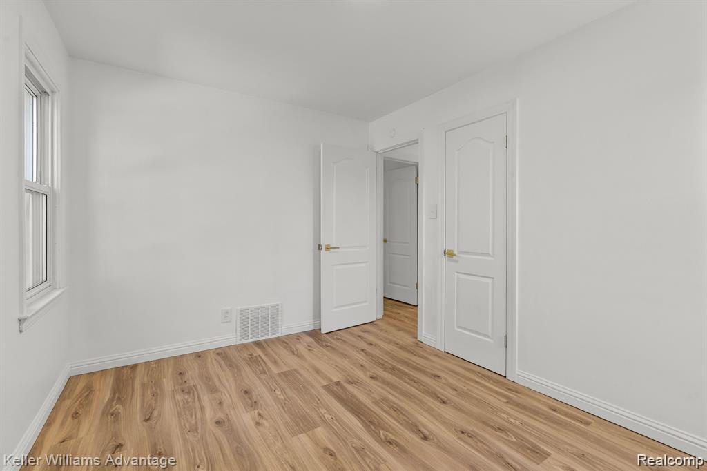 20558 Oakfield Street, Detroit, MI 48235 — Photo 12