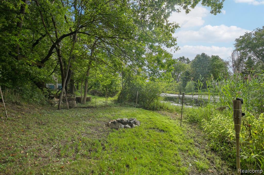 895 N CONKLIN Road, Lake Orion, MI 48362 — Photo 40