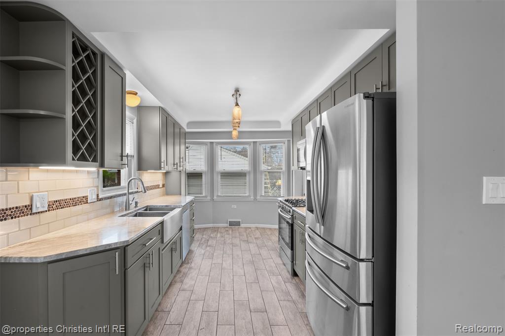 4121 Amherst Road, Royal Oak, MI 48073 — Photo 10