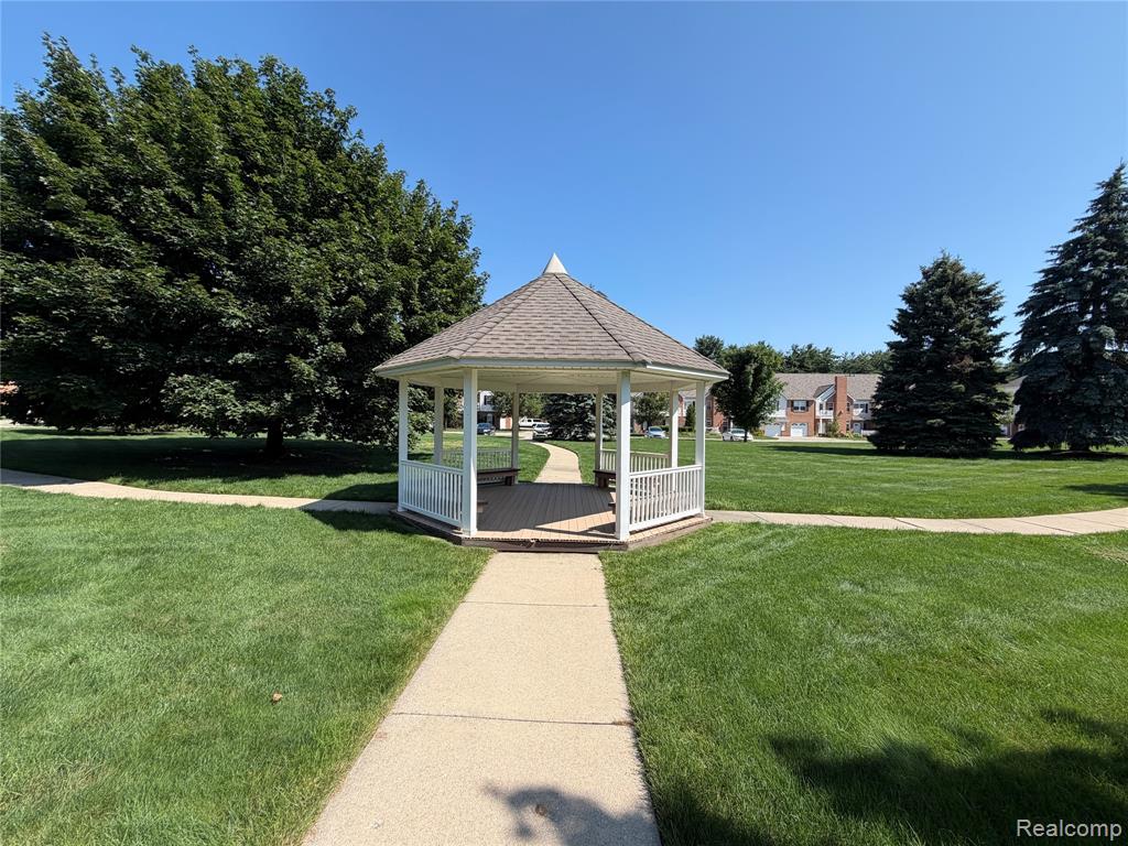 518 Olde English Circle, Howell, MI 48855 — Photo 19